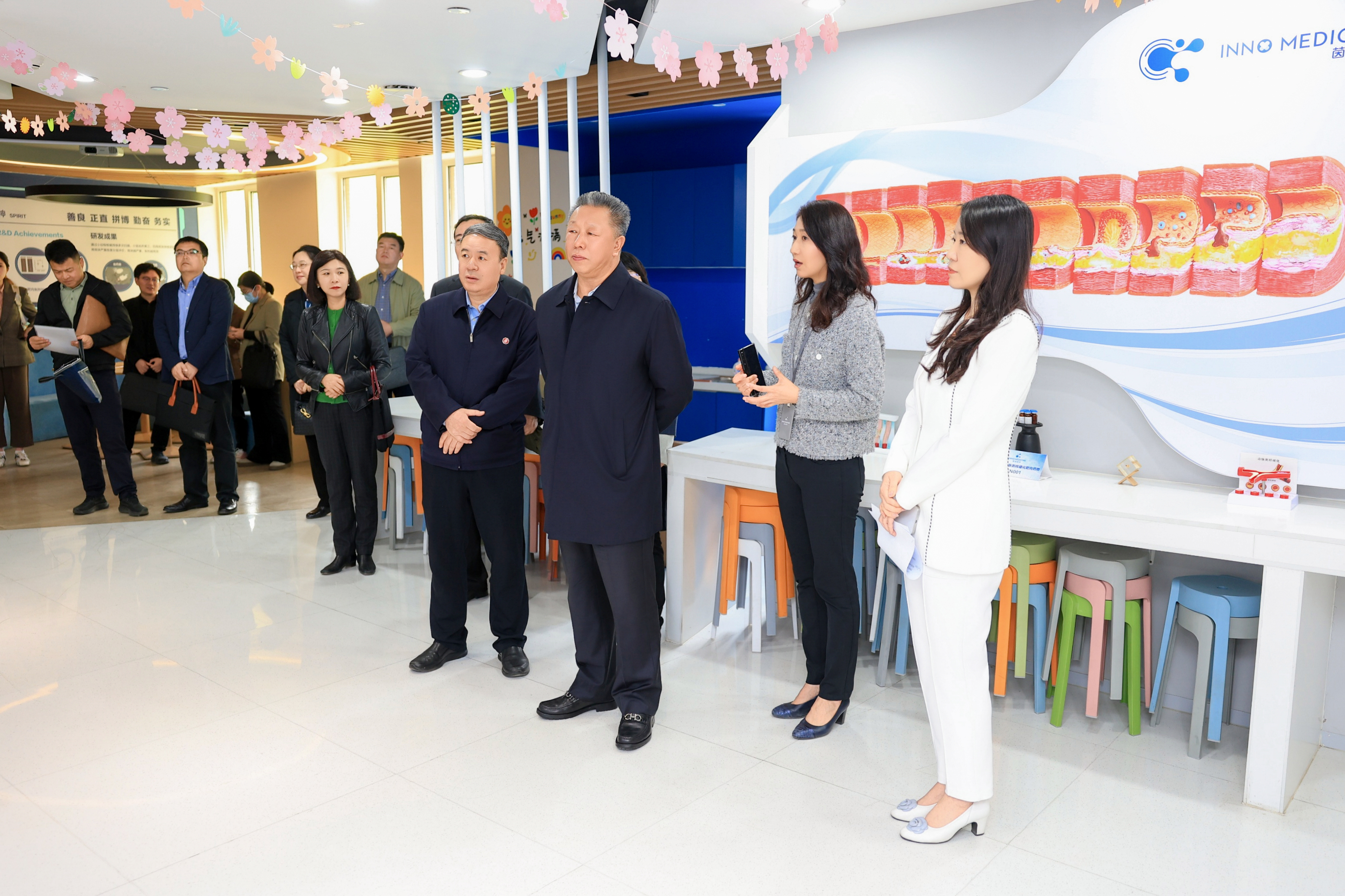 国家知识产权专家咨询委员会一行赴茵诺医药调研 探讨医疗领域专利转化运用高质量发展路径
